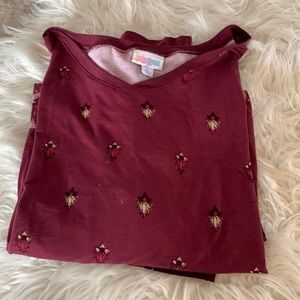 NWT LuLaRoe Elizabeth Top - L
